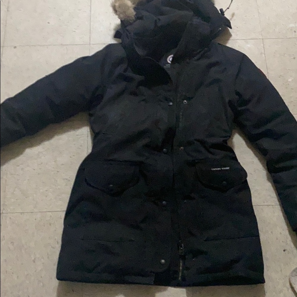 Canada goose women black trillium small
